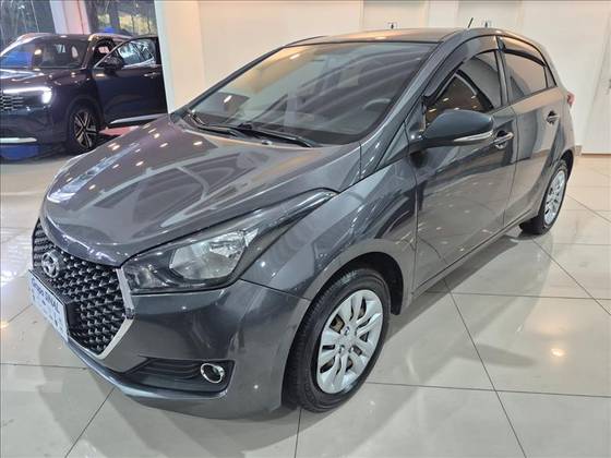 HYUNDAI HB20 1.0 COMFORT PLUS 12V FLEX 4P MANUAL